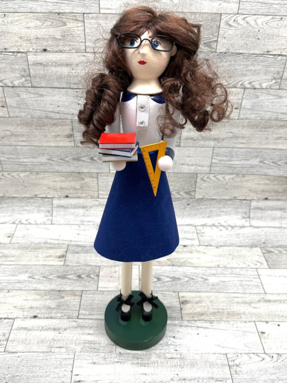 2021 Ashland 16" Wooden School Teacher w/Glasses/Books Christmas Noel Nutcracker